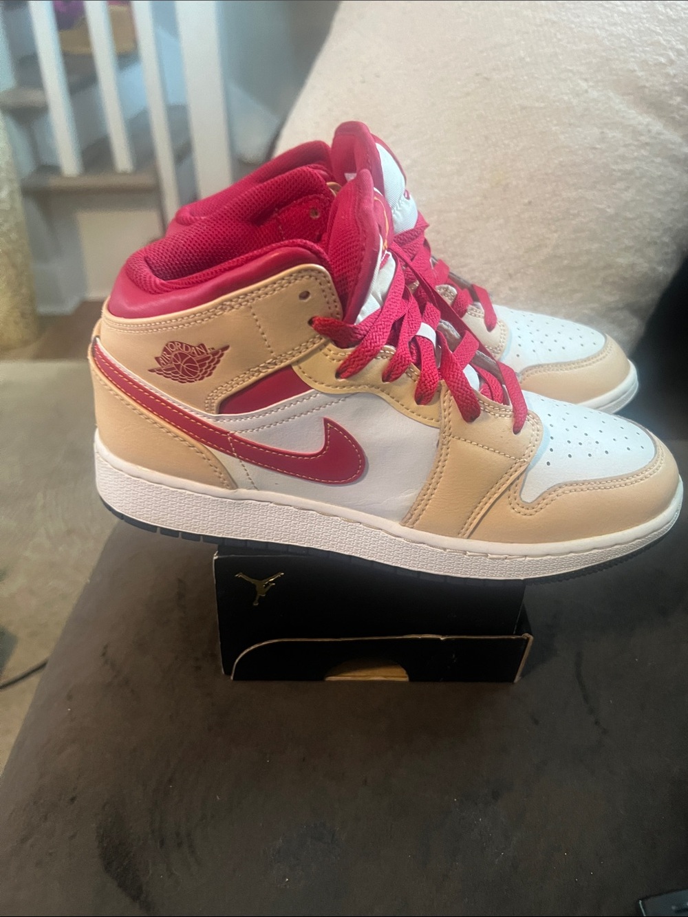 Jordan Mid-Top Sneakers in White, Beige & Red
